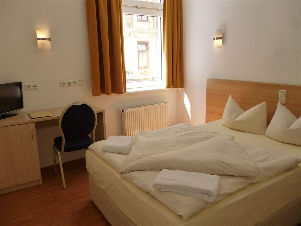 Hotel Budapester Hof Αμβούργο Εξωτερικό φωτογραφία