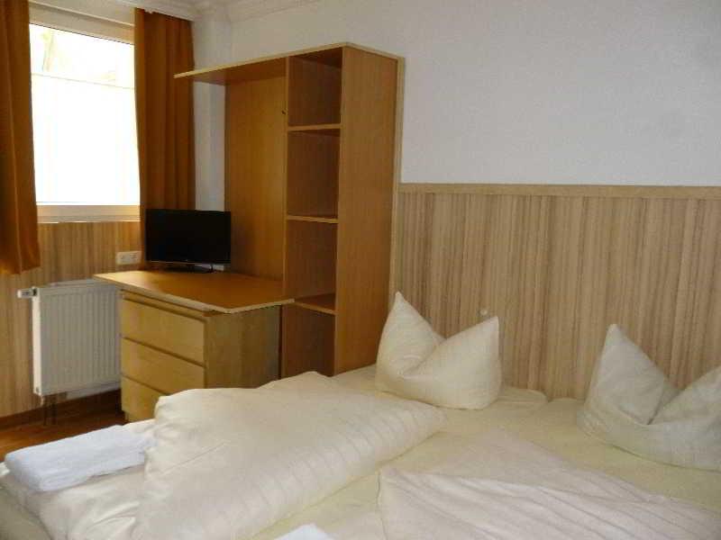 Hotel Budapester Hof Αμβούργο Εξωτερικό φωτογραφία
