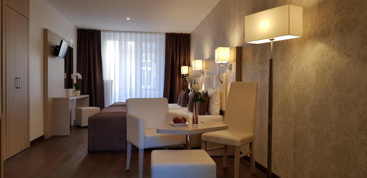 Hotel Budapester Hof Αμβούργο Εξωτερικό φωτογραφία
