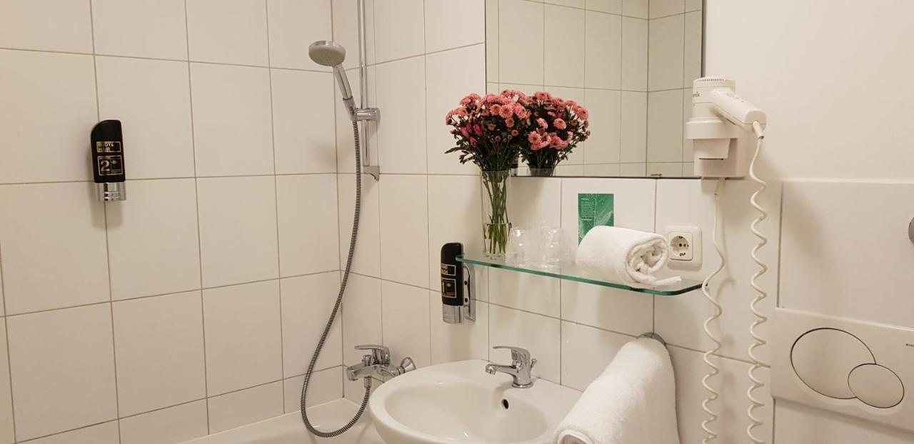 Hotel Budapester Hof Αμβούργο Εξωτερικό φωτογραφία